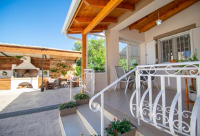 Private Villa Bella Luna by 